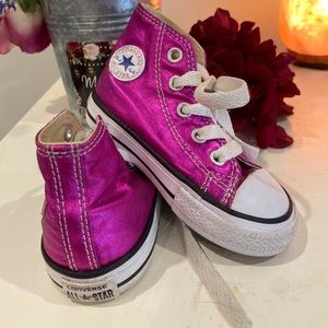 Hot Pink Converse Chuck Taylor size 5